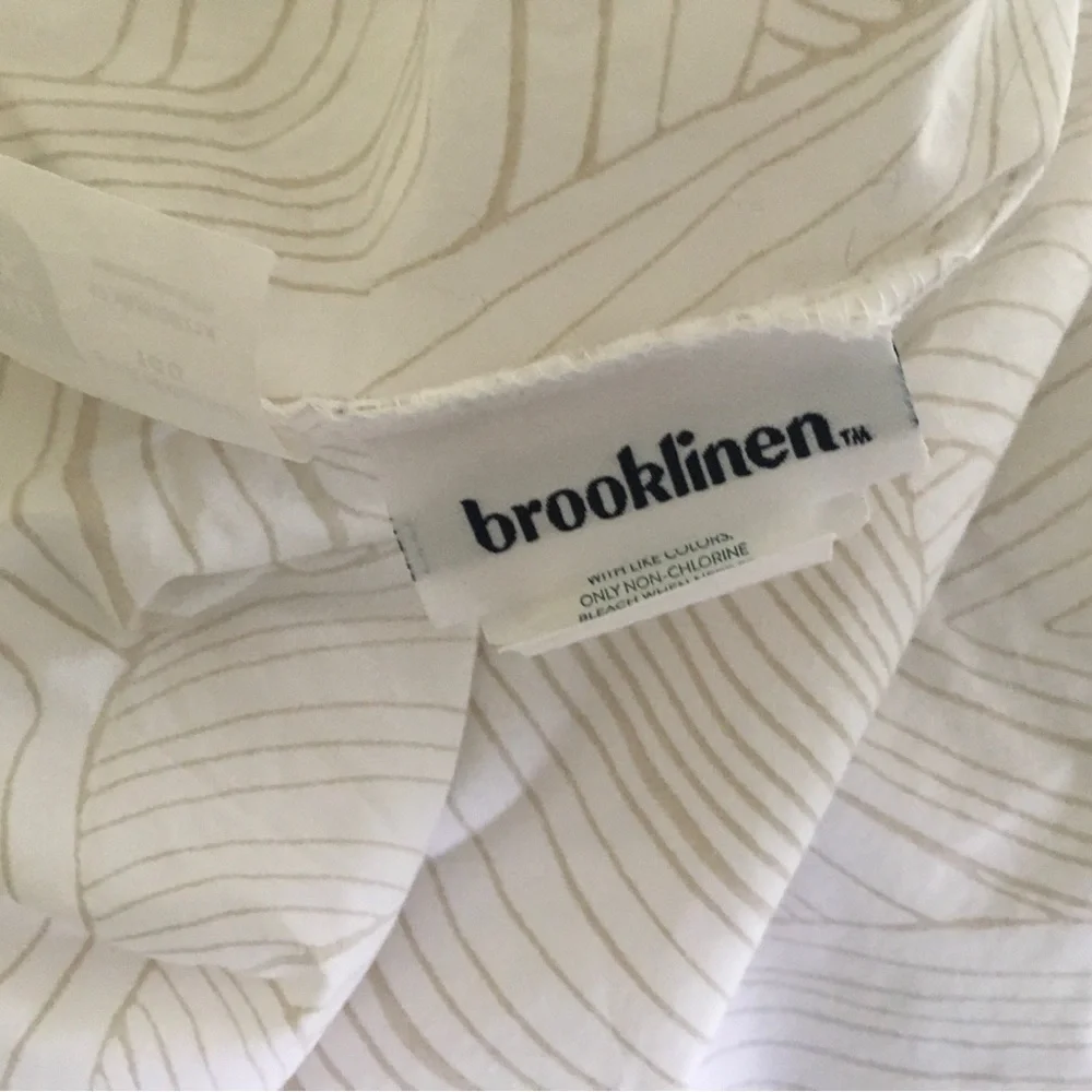 Brooklinen duvet cover oyster in pebble king / cali king size